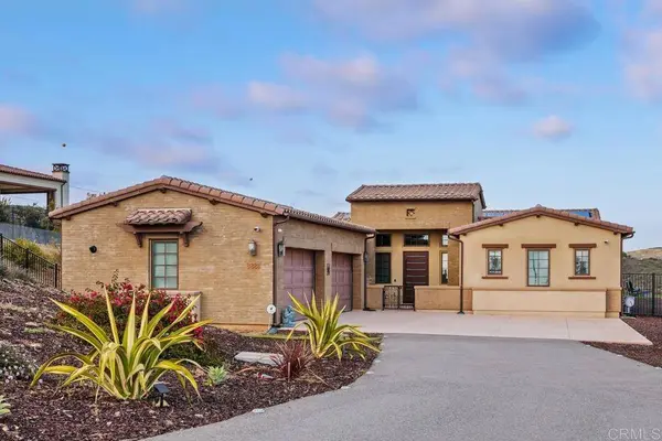 3881 Rancho Summit DR, Encinitas, CA 92024
