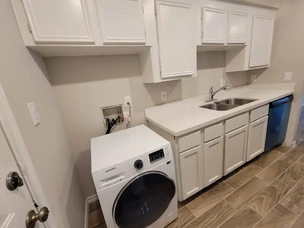 7886 Locksley RD, Houston, TX 77078