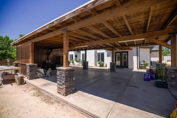 2536 E 3670 S, St George, UT 84790