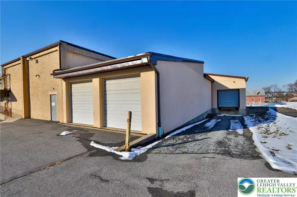 808 Packer ST, Easton, PA 18042