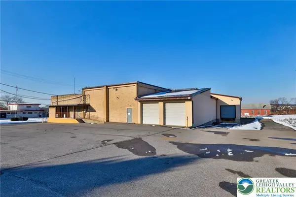 808 Packer ST, Easton, PA 18042