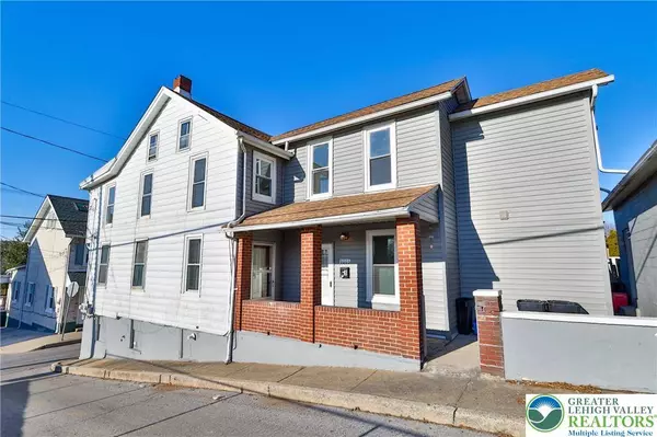 1005 Railroad ST, Catasauqua Boro, PA 18032