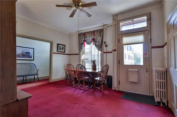 72 W Market, Bethlehem City, PA 18018