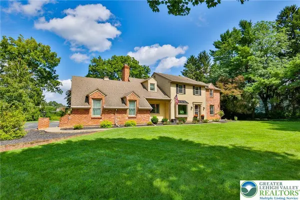710 Wedgewood RD, Bethlehem City, PA 18017