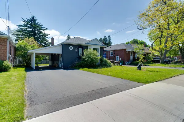 213 East 32nd ST, Hamilton, ON L8V 3S3