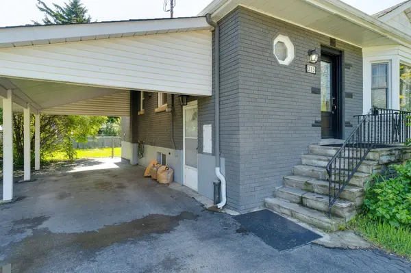 213 East 32nd ST, Hamilton, ON L8V 3S3