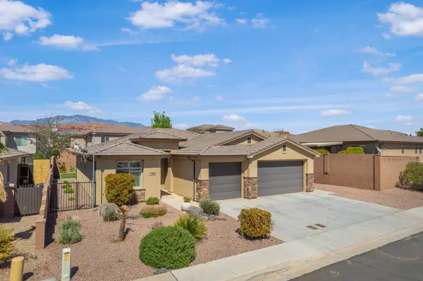 529 E DRY SPRINGS LN, Washington, UT 84780