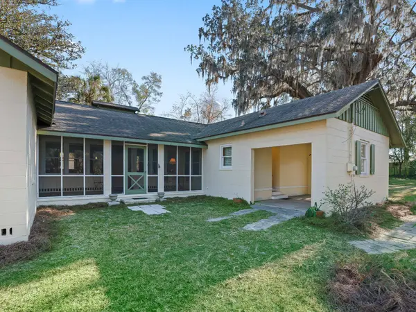 5630 SE 109th Pl, Belleview, FL 34420-3381