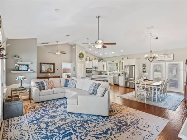 1410 MEADOW VIEW WAY, Lady Lake, FL 32159