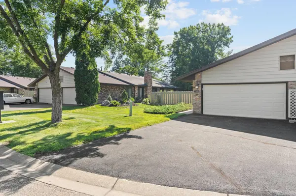 1164 Xene LN N, Minneapolis, MN 55447