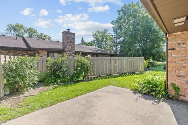 1164 Xene LN N, Minneapolis, MN 55447
