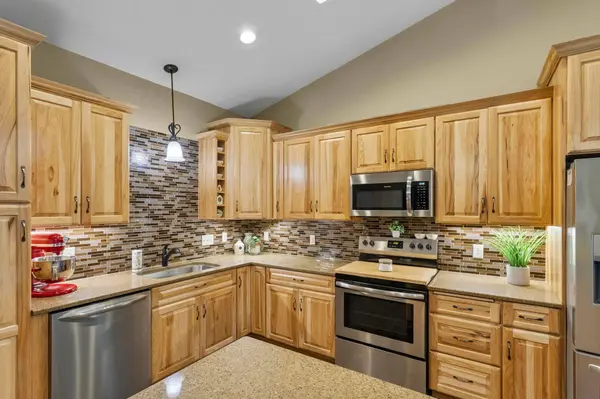 567 135th ST NW, Monticello, MN 55362