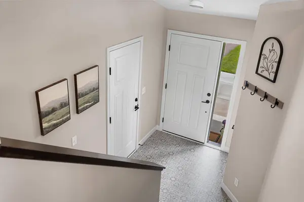 1622 Oak Ridge ST, Hanover, MN 55341