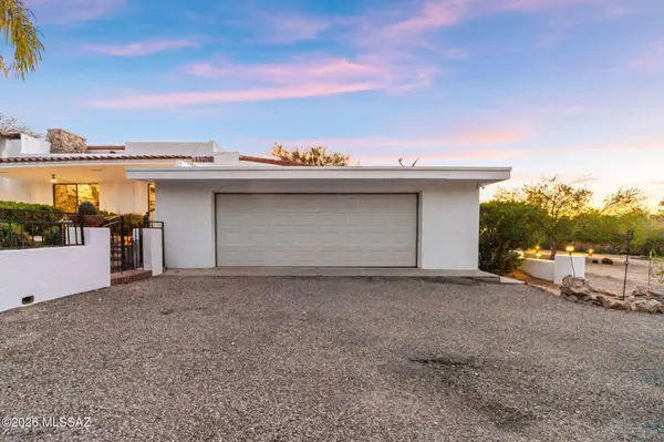 475 W Valoro Dr, Tucson, AZ 85737