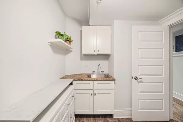 1920 N Lincoln Park W #G, Chicago, IL 60614