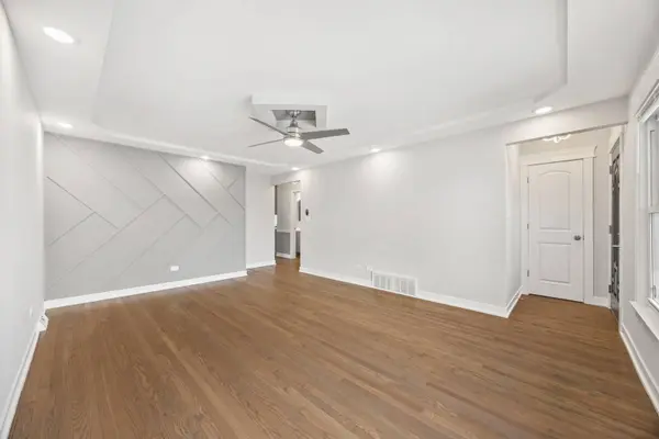 415 Yates AVE, Calumet City, IL 60409