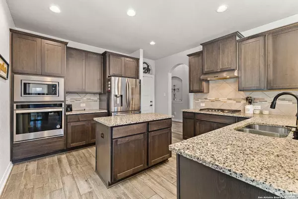 11106 Begonia Rock, San Antonio, TX 78245