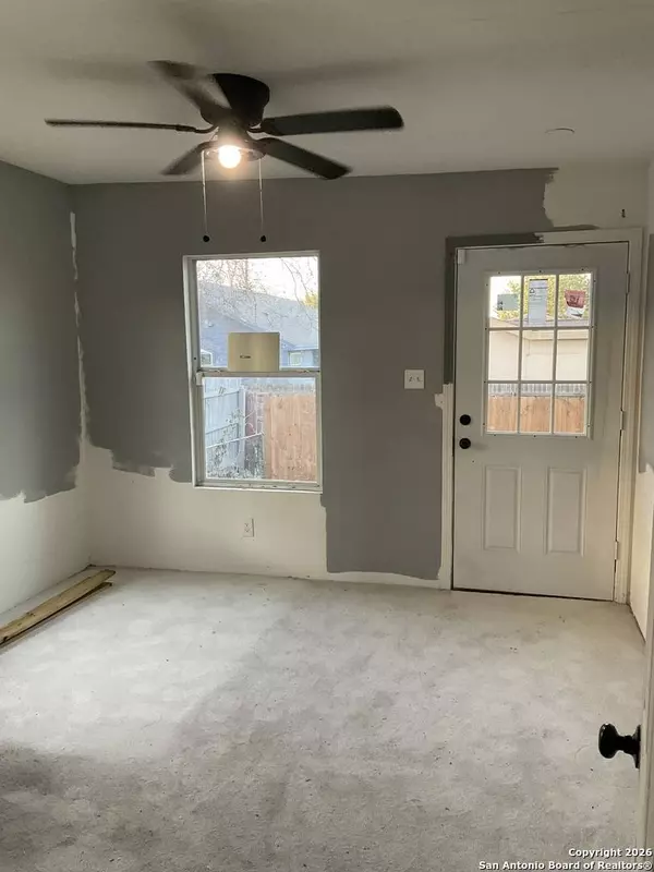 1547 Center, San Antonio, TX 78202