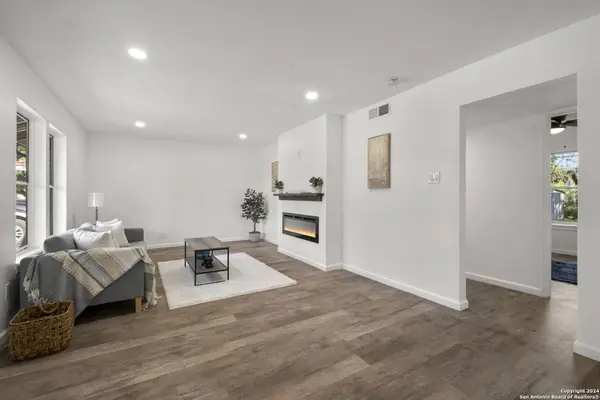 254 Kate Schenck, San Antonio, TX 78223