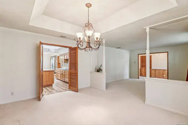 8534 Classic Oaks, San Antonio, TX 78255