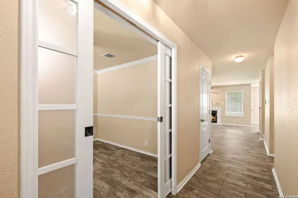 10327 FILLY VLY, San Antonio, TX 78254