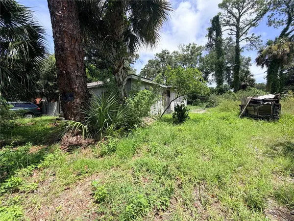 925 NILES ST, Daytona Beach, FL 32114
