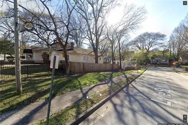 1267 Lyle PL NW, Atlanta, GA 30318