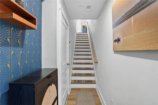 1072 Crest CIR SE, Atlanta, GA 30316