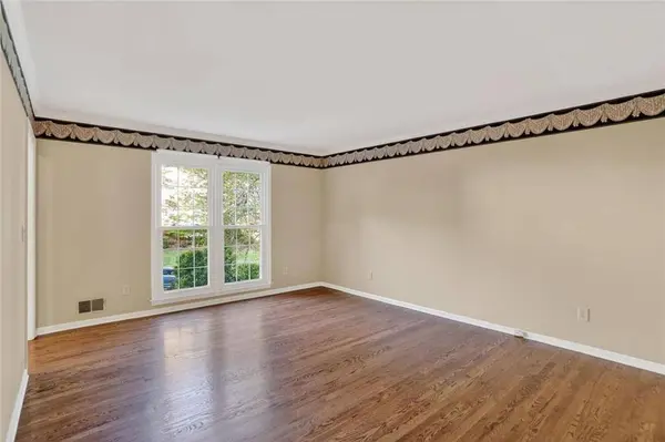 3840 Fenway XING, Marietta, GA 30062