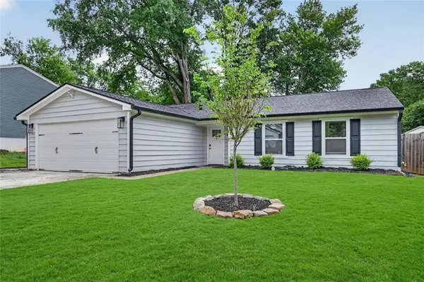 10375 Worthington Hills MNR, Roswell, GA 30076