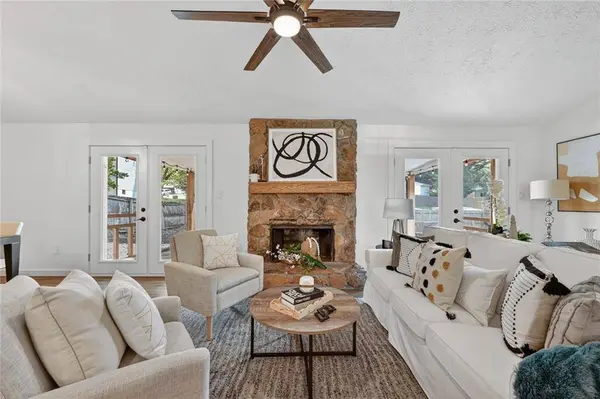 10375 Worthington Hills MNR, Roswell, GA 30076