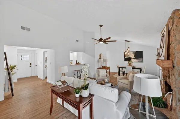 10375 Worthington Hills MNR, Roswell, GA 30076
