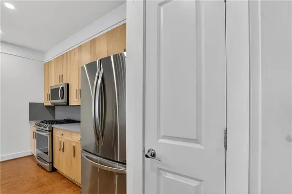 273 12th ST NE #210, Atlanta, GA 30309