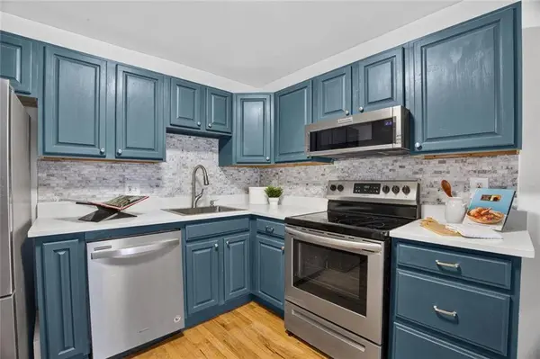 890 Glendale TER NE #1, Atlanta, GA 30309
