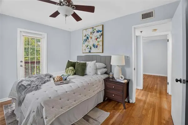 890 Glendale TER NE #1, Atlanta, GA 30309