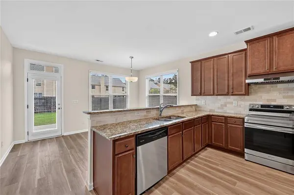 5940 Peltier TRCE, Norcross, GA 30093