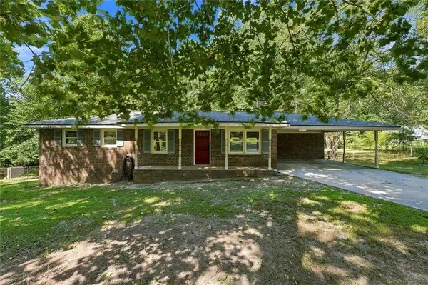 6654 Songwood DR, Austell, GA 30168
