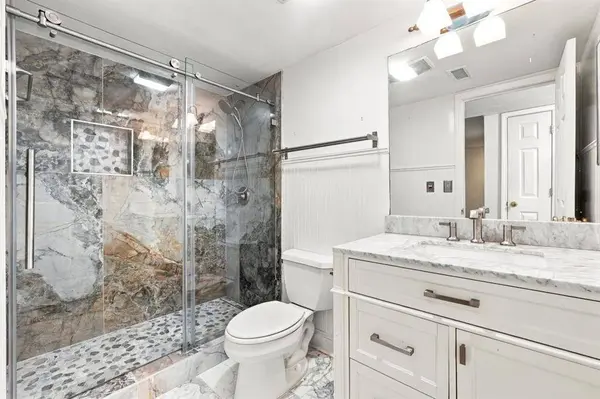 175 Barone PL NW, Atlanta, GA 30327