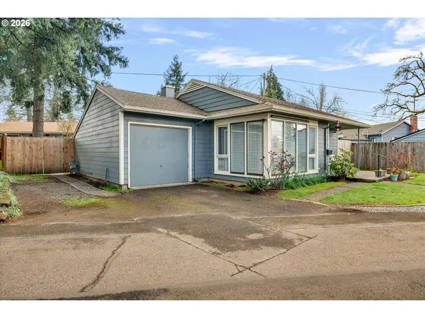 406 EASTFIELD DR, Oregon City, OR 97045