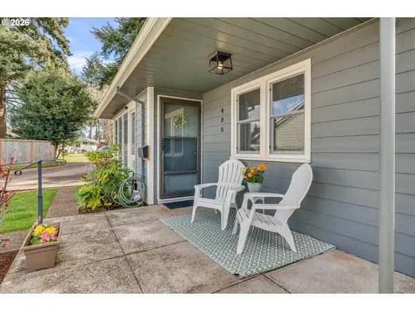 406 EASTFIELD DR, Oregon City, OR 97045