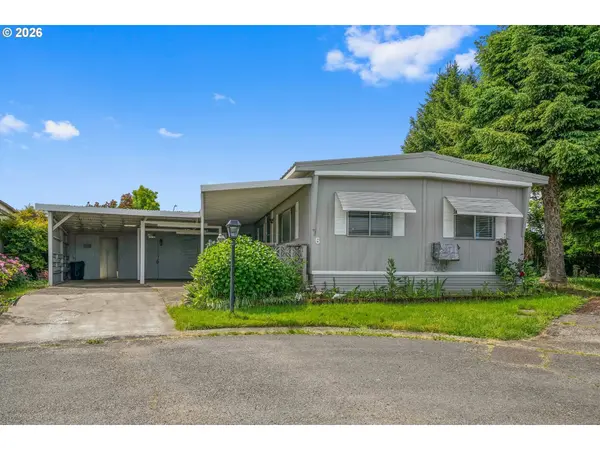 612 N CASCADE DR, Woodburn, OR 97071