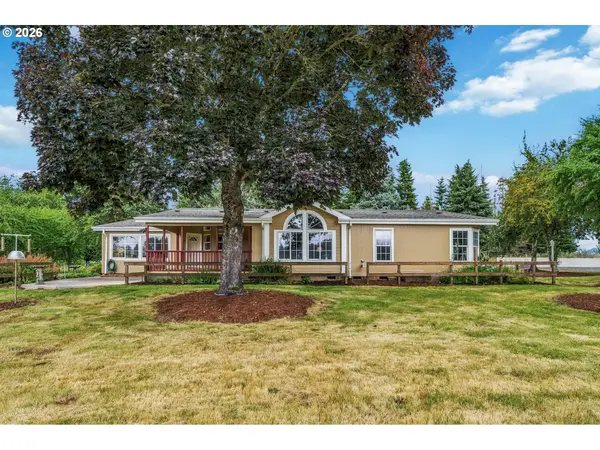 15626 S CARUS RD, Oregon City, OR 97045