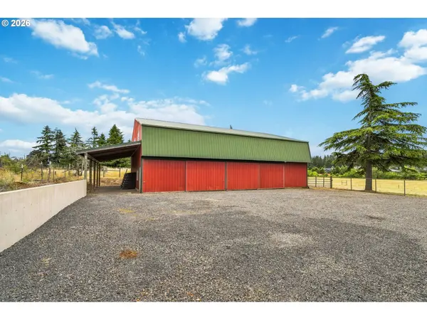 15626 S CARUS RD, Oregon City, OR 97045