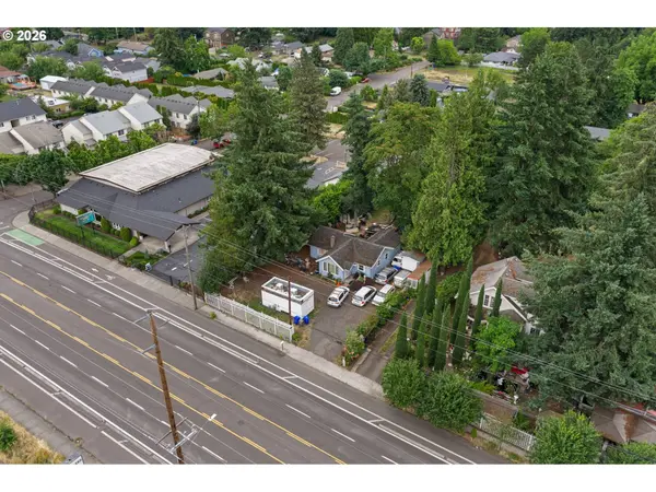 10156 SE DIVISION ST, Portland, OR 97266