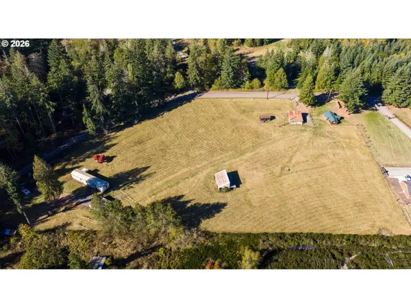 19285 S MUNSON RD, Molalla, OR 97038