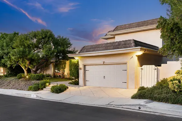 The Assumable Mortgage Advantage: How to Market a 3% Loan to Sell Your Vegas Home for Top Dollar