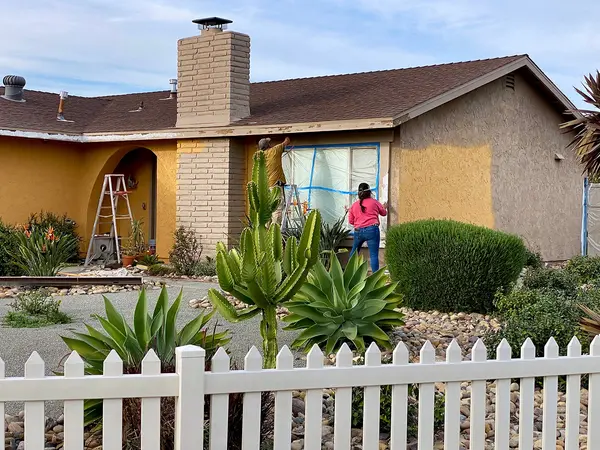 Top 5 High-ROI Home Improvements Before Selling a Desert Modern Home in Las Vegas