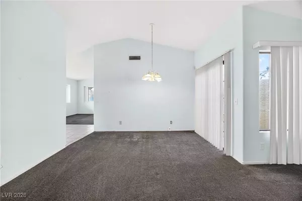 352 Lander DR, Henderson, NV 89074