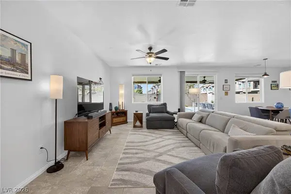 7317 Dazzle Point ST, North Las Vegas, NV 89084