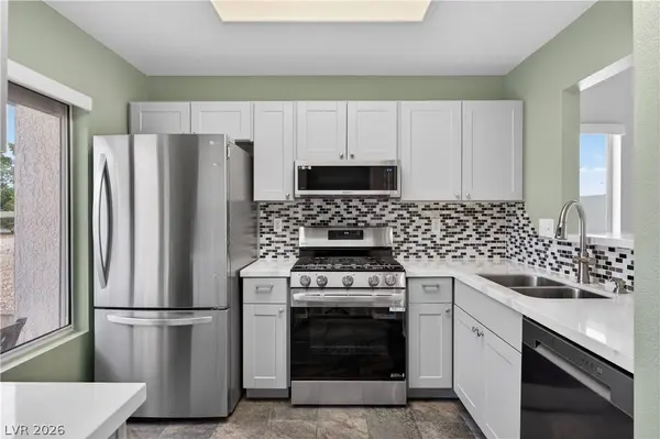 8601 Prairie Hill DR, Las Vegas, NV 89134